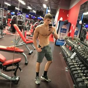 Meet your Posher, Devin